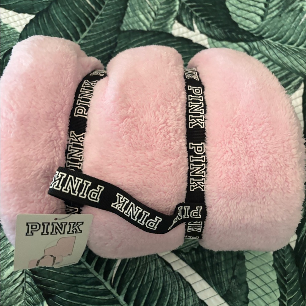 PINK Victoria's Secret Plush Blanket
